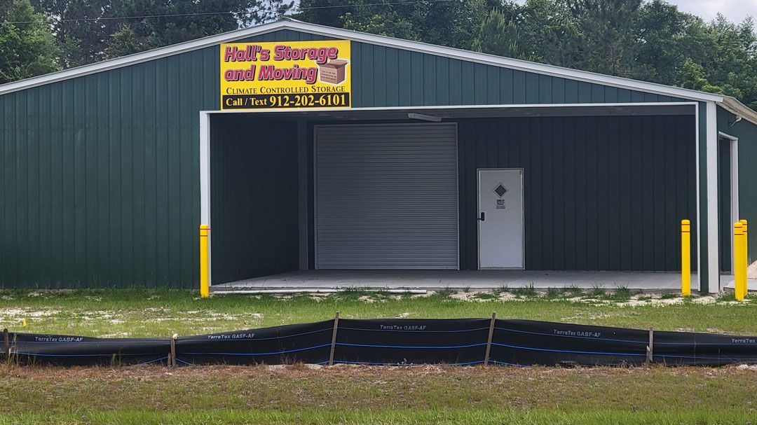 hall's storage and moving, Jesup, GA